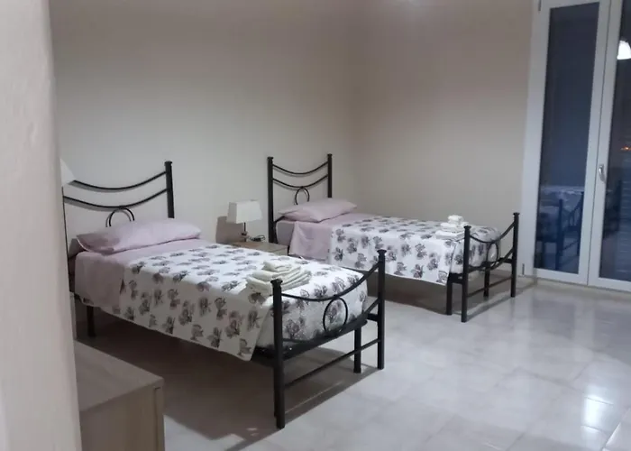 Perla Marina 公寓 恩佩多克莱港